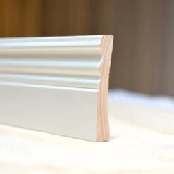 Allmogelist Höganäs Träprofiler 15x95 mm vit 0502