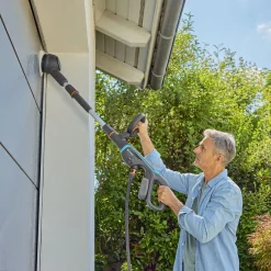 Altantvättset Gardena Batteridriven AquaBrush inkl. Batteri & Laddare