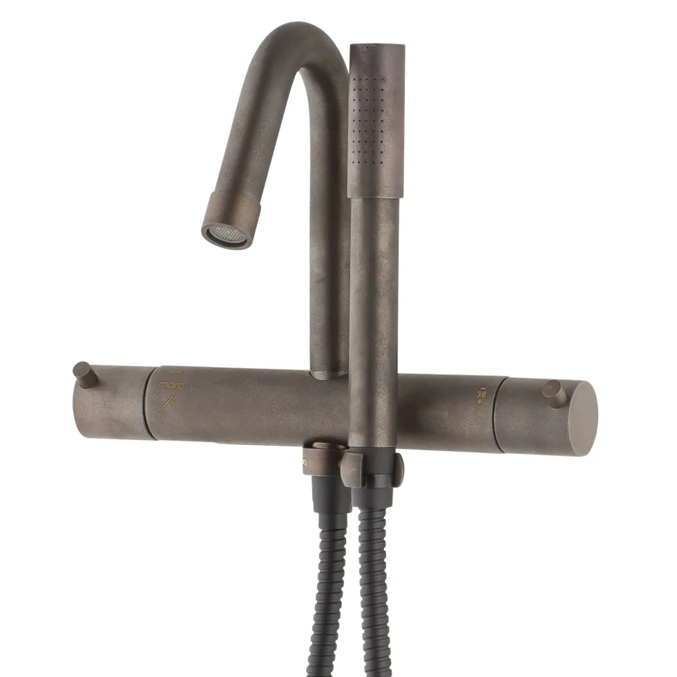 Badkarsblandare Mora Izzy Rustic med Handdusch150 cc