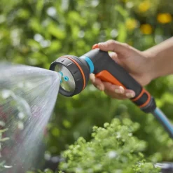 Bevattningspaket Gardena Slangbox XL 35 m Vit Med Vattenspridare & Sprinklerpistol
