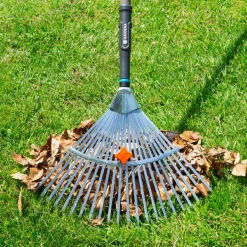 Bladfjäderräfsa Gardena NatureLine Ställbar Metall