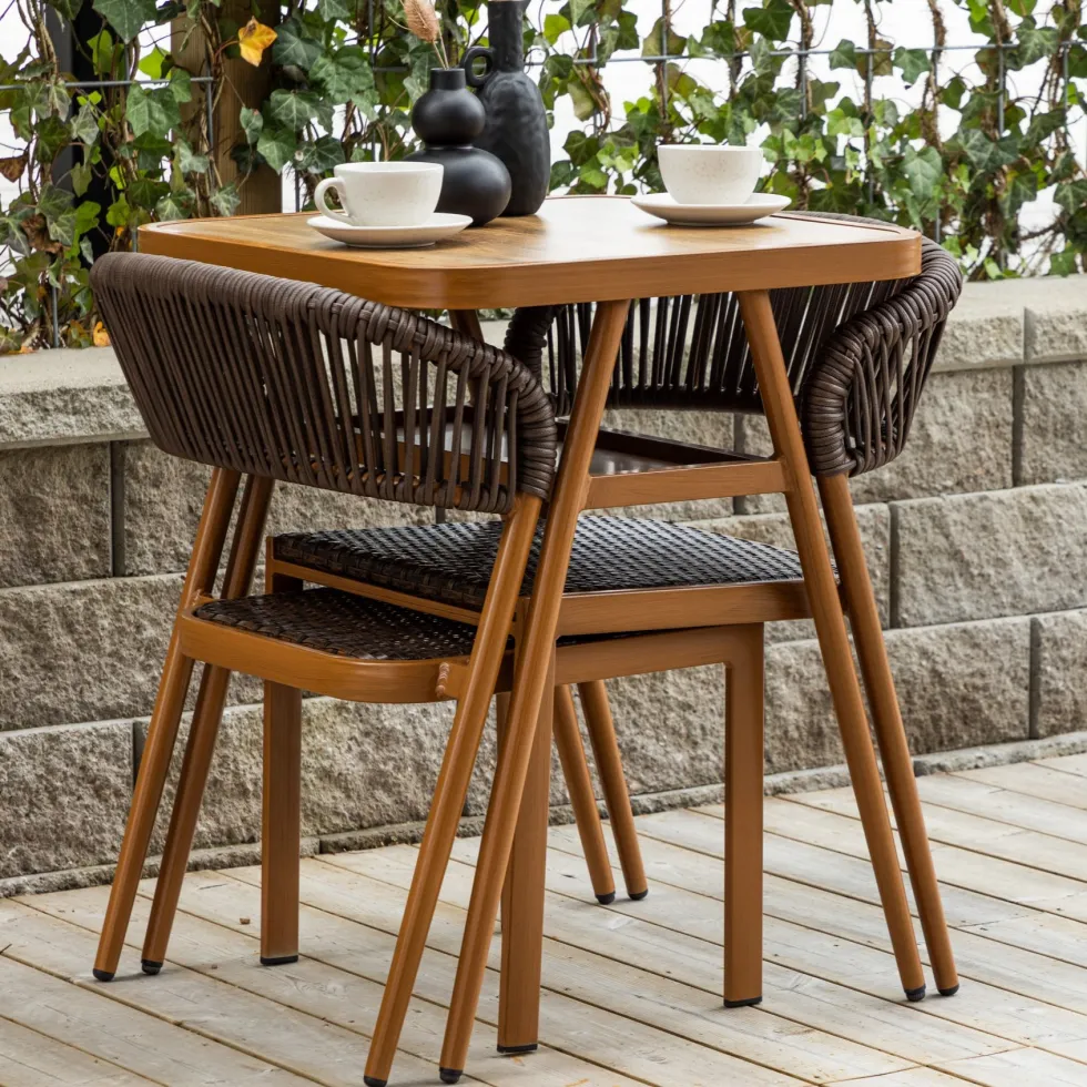 Caféset Venture Home Amadora Trädgårdsgrupp i Brun Aluminium
