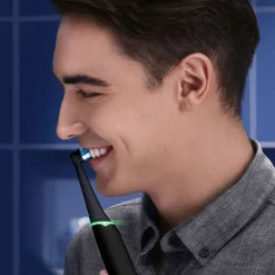 Eltandborste Oral-B iO6 Series M6 Black/Light Rose