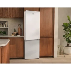 Fristående Kyl och Frys Electrolux LNT6MD32W TwinTech® No Frost