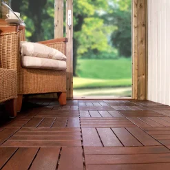 Golvplatta Hestraplattan Woodlook Mahogany Golvtrall för Balkong & Terrass