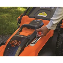 Gräsklippare Black+Decker CLMA4820L2