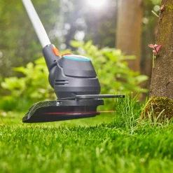 Grästrimmer Gardena ComfortCut Li-18/23 utan Batteri