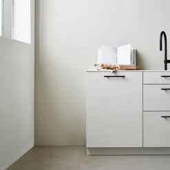 Handtag Beslag Design Transit 160Svart