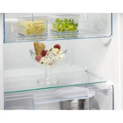 Integrerad Frys AEG TAB6L88EF med LowFrost-teknik och Frostmatic