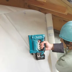 Klammerpistol Makita CXT ST113DZ 12V utan Batteri
