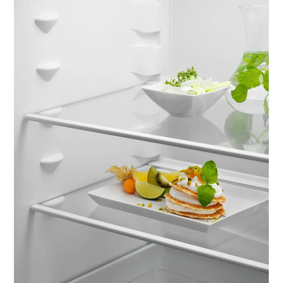 Kylskåp Electrolux ERD6DE18C DynamicAir 310L Energi E