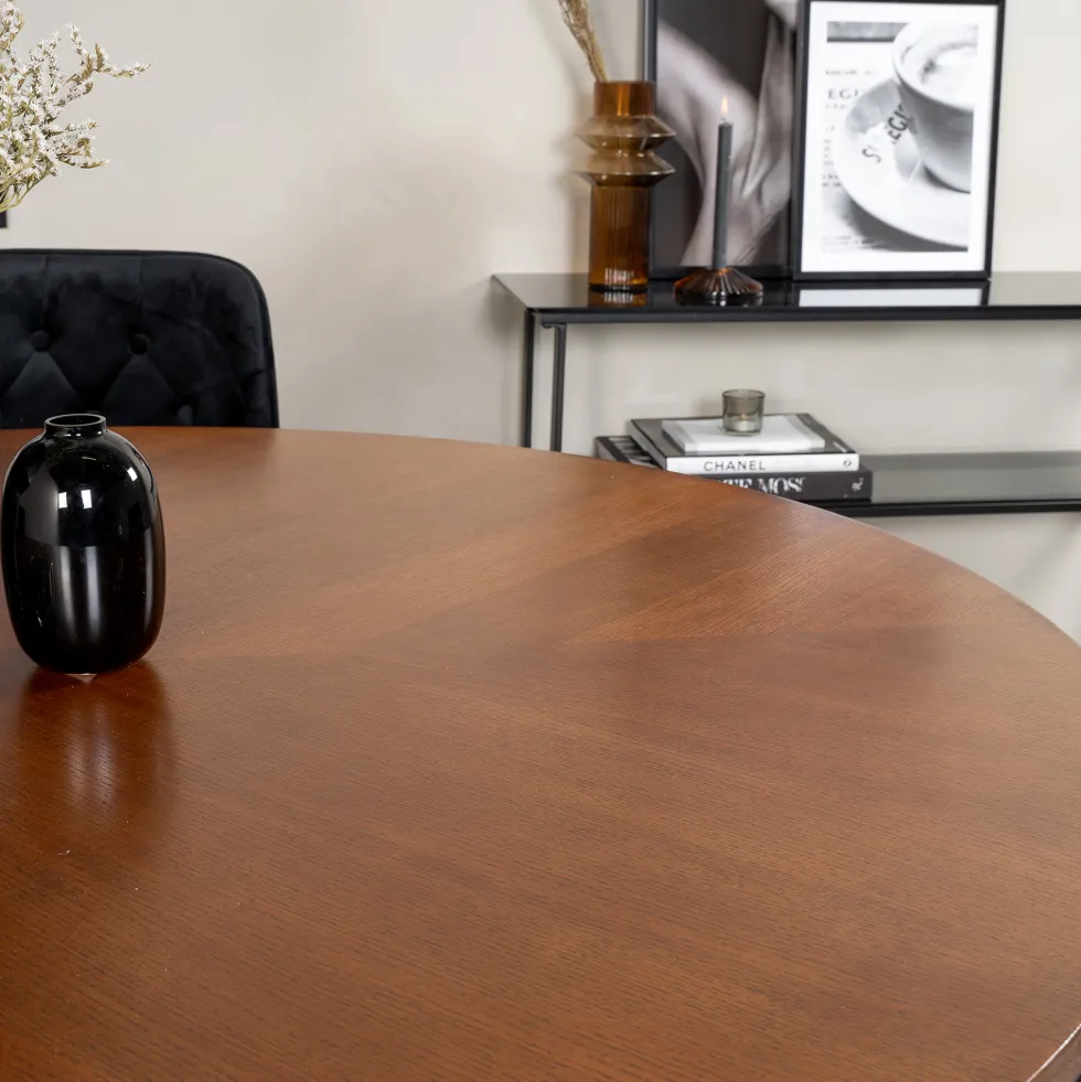 Matgrupp furniture/fashion Copenhagen med 4 Vera Stolar