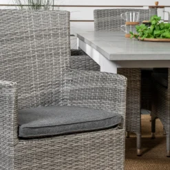 Matgrupp Venture Home Aleyna 152/210 med 6 Milwa StolarGrå