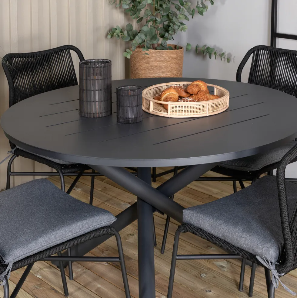 Matgrupp Venture Home Ande med 4 Julle Matstolar