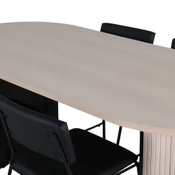 Matgrupp Venture Home Bianca matbord och Kungshamn matstol