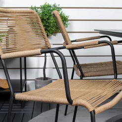 Matgrupp Venture Home Denver med 4 Lindos Stolar med Armstöd