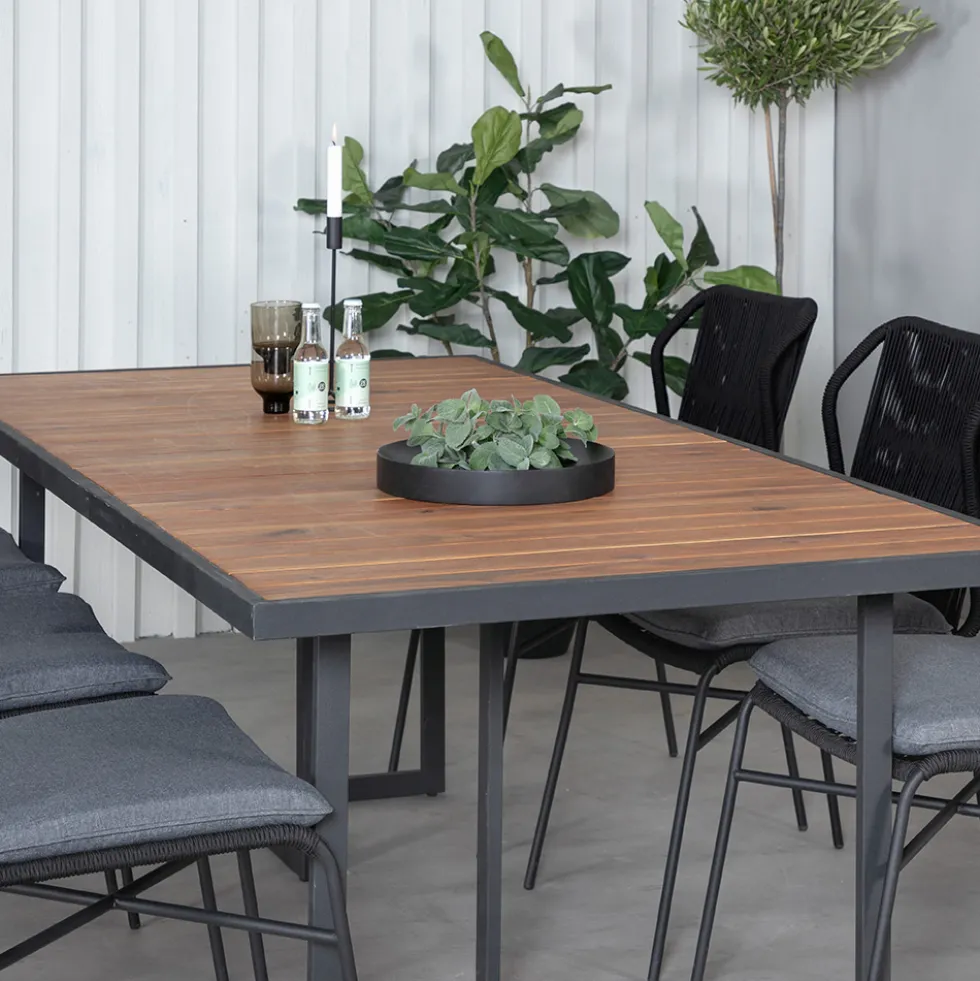 Matgrupp Venture Home King med 6 Julle Stapelbara Matstolar