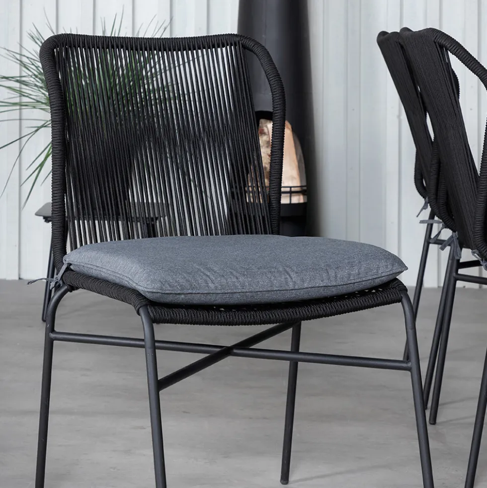 Matgrupp Venture Home King med 6 Julle Stapelbara Matstolar