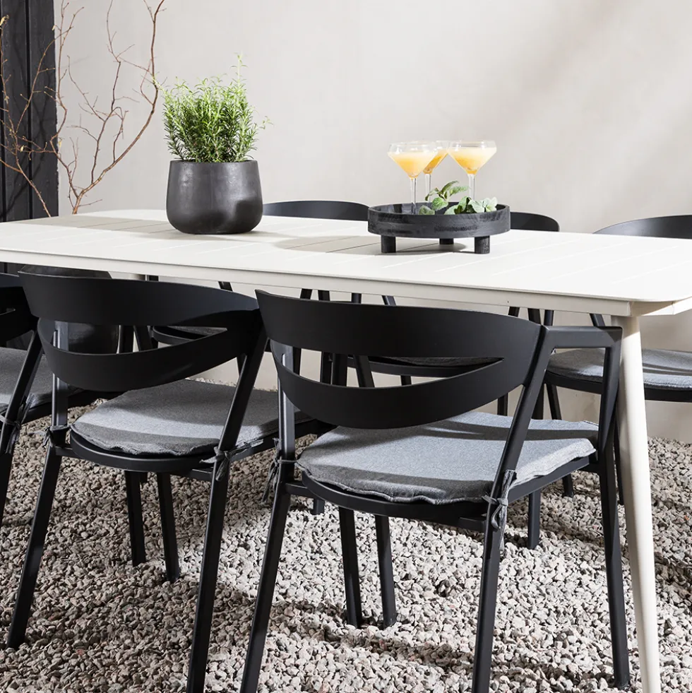 Matgrupp Venture Home Lina med 6 Slit Stolar