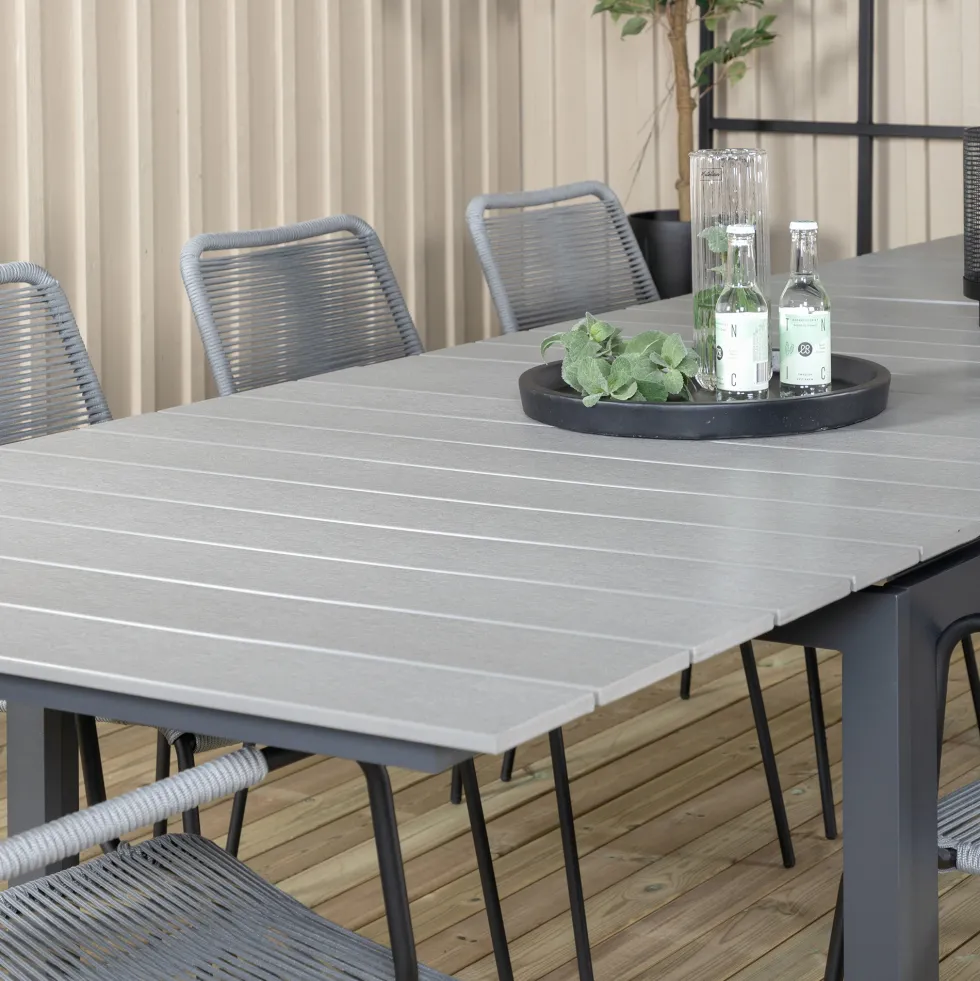 Matgrupp Venture Home Lova 224 med 8 Leon Matstolar