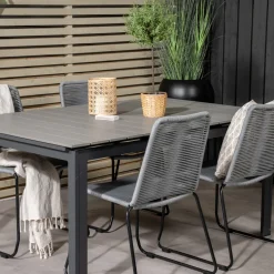 Matgrupp Venture Home Lova 160/240 med 4 Leon Stolar