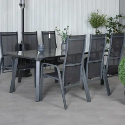 Matgrupp Venture Home Olle med 6 Curz Matstolar