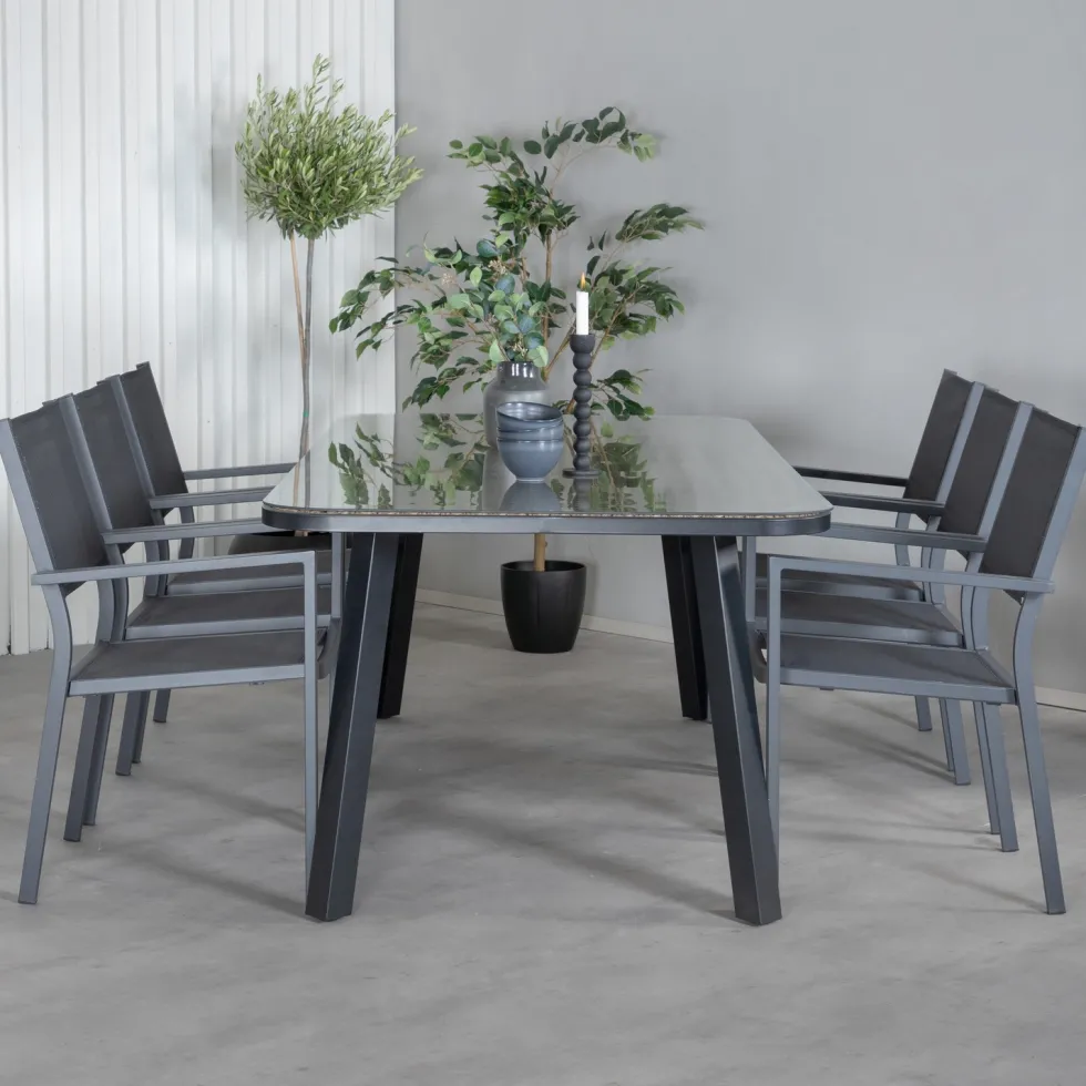 Matgrupp Venture Home Olle med 6 Curz Stapelbara Matstolar