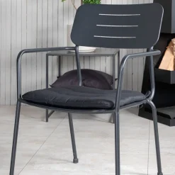 Matgrupp Venture Home Olle med 4 Nime Matstolar