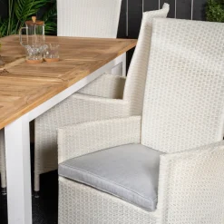 Matgrupp Venture Home Perla 152/210 med 6 Pishi MatstolarBlanka Ben