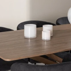 Matgrupp Venture Home Piazza 180 med 6 st Berit Stolar