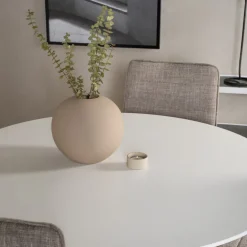 Matgrupp Venture Home Plaza med 4st Windu Stolar