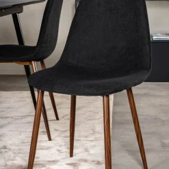Matgrupp Venture Home Silvia med Iläggsskiva och 4 Pobbie Stolar