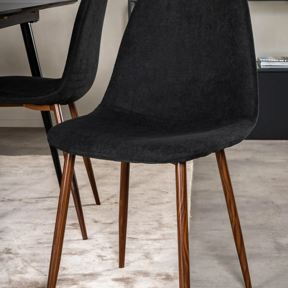 Matgrupp Venture Home Silvia med Iläggsskiva och 4 Pobbie Stolar