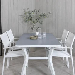 Matgrupp Venture Home Vyn Vit med 4 Samba Stapelbara Matstolar