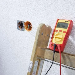 Multimeter Wiha Digital 600 V AC Cat LV