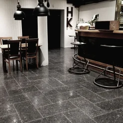 Natursten Stencentralen Sapphire Grey Granit Antikpolerad 305x610mm