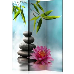 Rumsavdelare Arkiio Water Lily And Zen Stones 135x172 cm