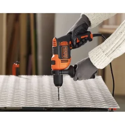 Slagborrmaskin Black & Decker BEH550 550W