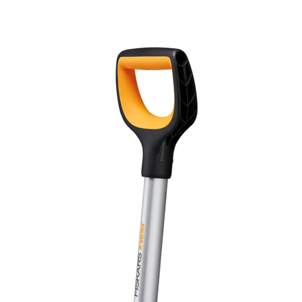 Snöskyffel Fiskars X-Series