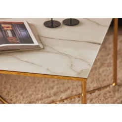 Soffbord In Living Nelly 80x80 cmVit/Gul