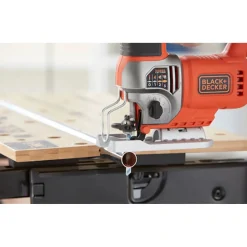 Sticksåg Black & Decker BES610K Kitbox
