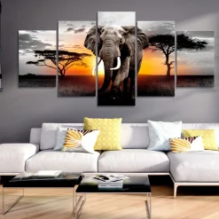 Tavla Arkiio Elephant at Sunset