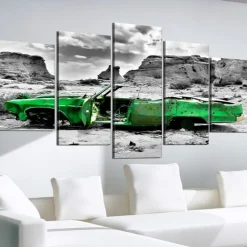 Tavla Arkiio Green Retro Car At Colorado Desert