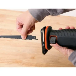 Tigersåg Black & Decker BDCR18N 18V Utan Batteri