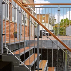 Trädgårdstrappa Dolle Gardentop för Trästeg med Räcke
