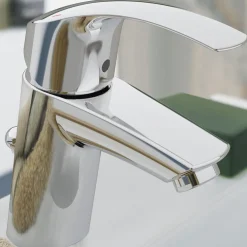 Tvättställsblandare Grohe Eurosmart med Kallstart