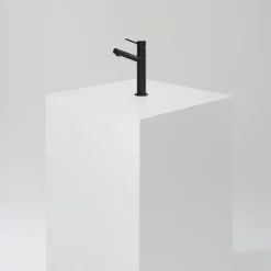 Tvättställsblandare INR by Scandtap Vector Mid