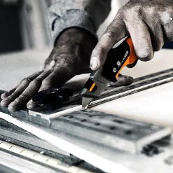 Universalkniv Fiskars Pro CarbonMax Fällbar