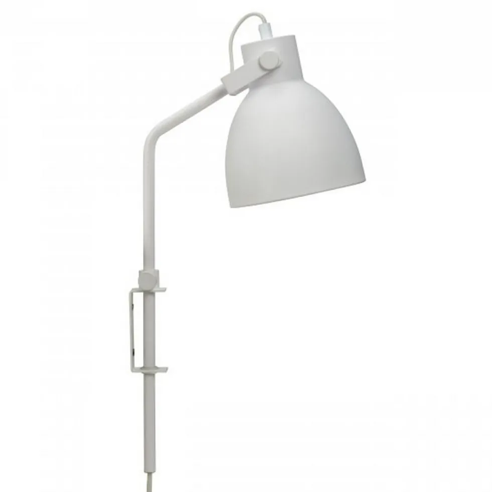 Vägglampa Dyberg Larsen Coast