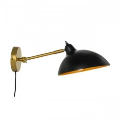 Vägglampa Dyberg Larsen Futura